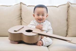 Baby with guitar